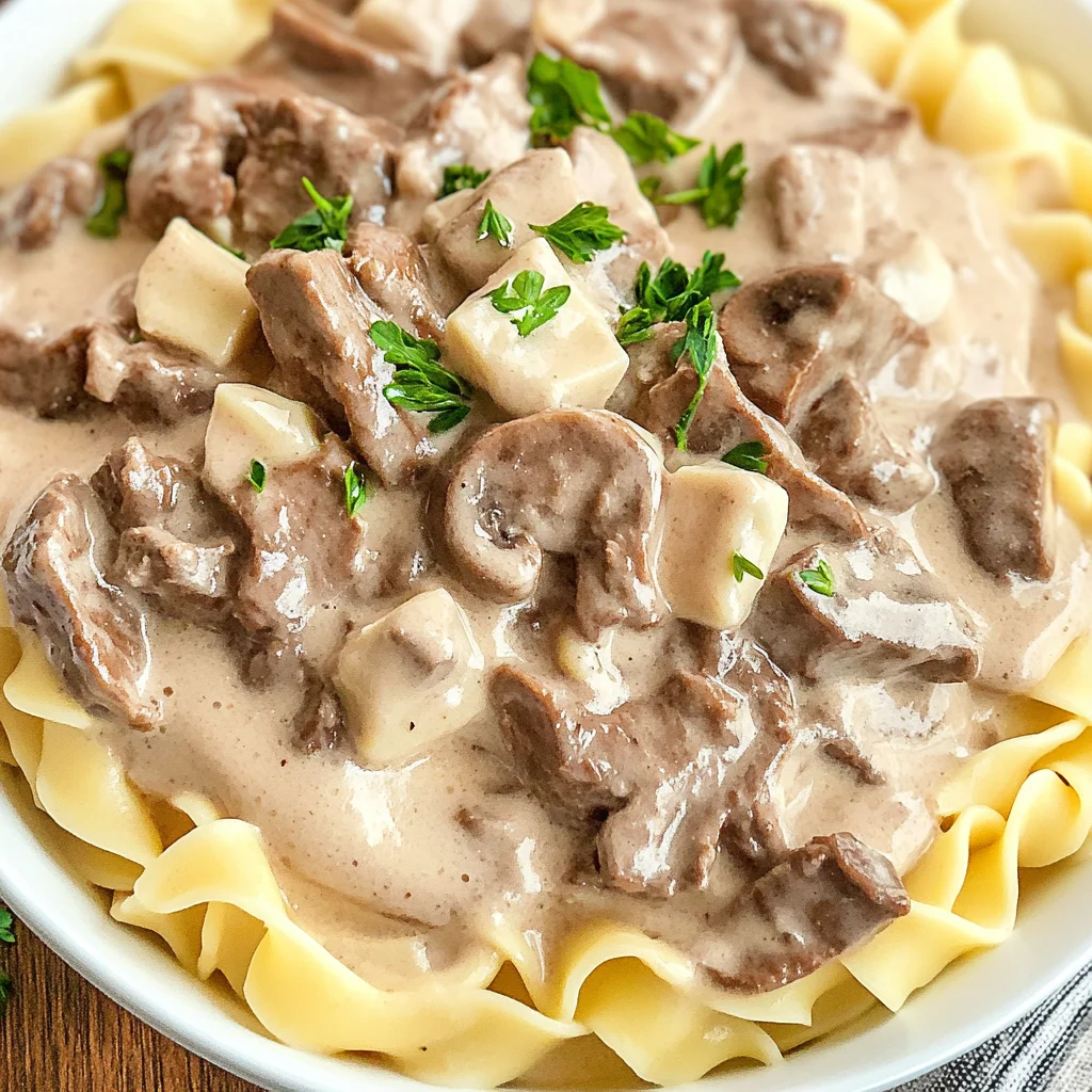 Slow Cooker Beef Stroganoff